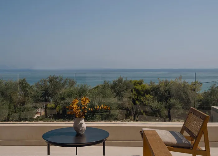 וילה Valerozo - Exclusive Beachside Experience