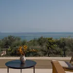 Villa Valerozo - Exclusive Beachside Experience