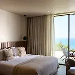 Valerozo - Exclusive Beachside Experience Villa