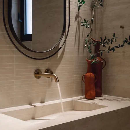 וילה Valerozo - Exclusive Beachside Experience