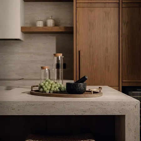 Valerozo - Exclusive Beachside Experience فيلة