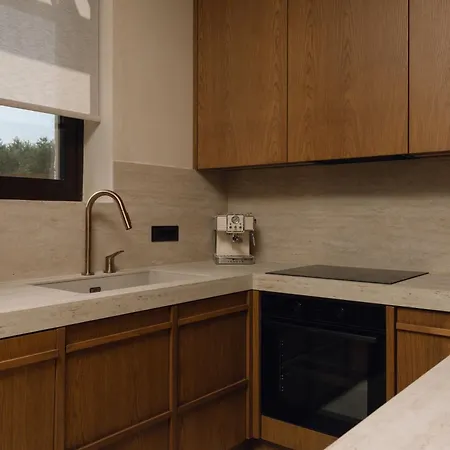 Valerozo - Exclusive Beachside Experience *