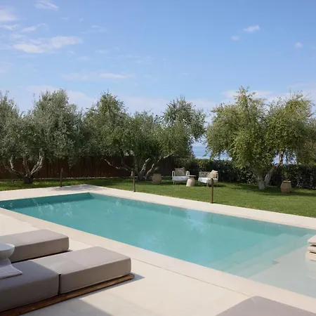Valerozo - Exclusive Beachside Experience Amoudi