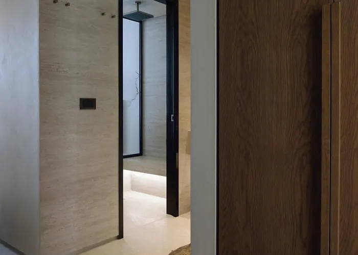 Valerozo - Exclusive Beachside Experience Villa Amoudi