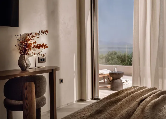 Valerozo - Exclusive Beachside Experience Villa Amoudi