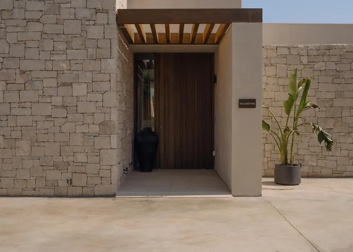 Valerozo - Exclusive Beachside Experience Villa Amoudi