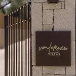 Valerozo - Exclusive Beachside Experience Amoudi