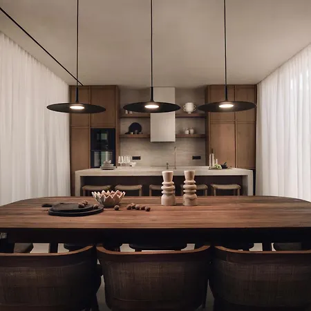 Villa Valerozo - Exclusive Beachside Experience Ammoudi