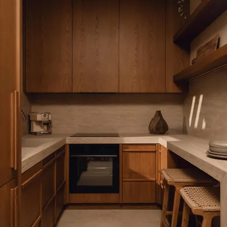 Valerozo - Exclusive Beachside Experience Ammoudi