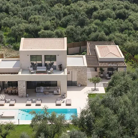 Villa Valerozo - Exclusive Beachside Experience
