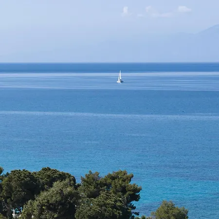 Valerozo - Exclusive Beachside Experience * Ammoudi